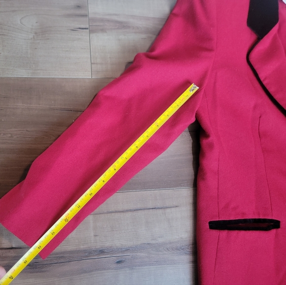 Vintage Wool Coat | Size 4 - Picture 10 of 12